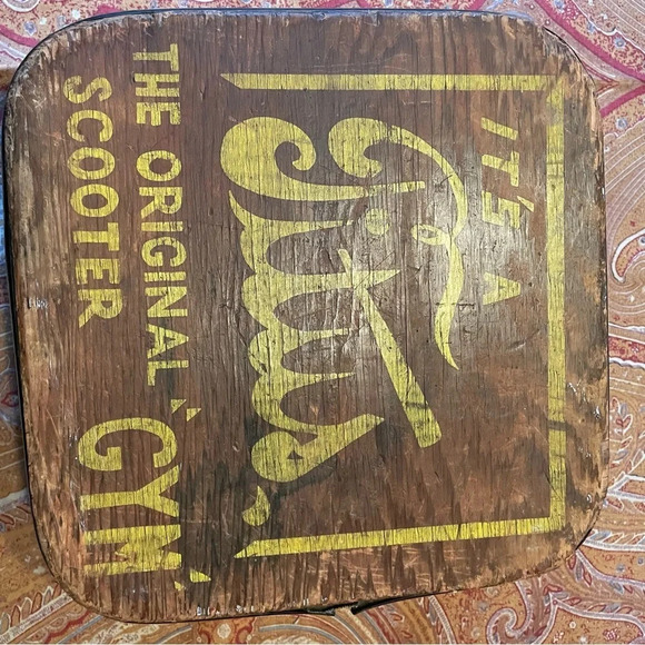 Vintage Titus Original Gym Scooter On Casters Wood Old School PE Racing - Picture 4 of 4